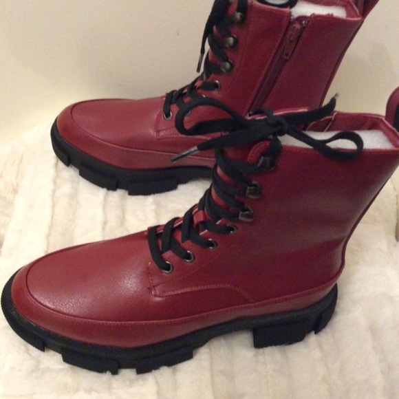 New BCBGeneration Ander lace up combat boots - Picture 7 of 11